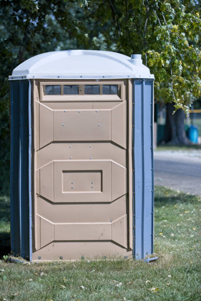 Best Portable toilet rental cost  in Manchester, MO